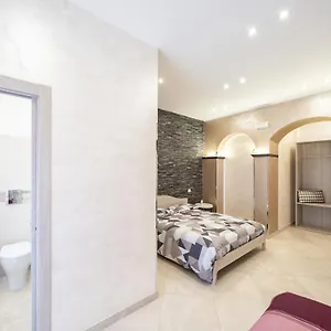 Eraldo Bed & Breakfast