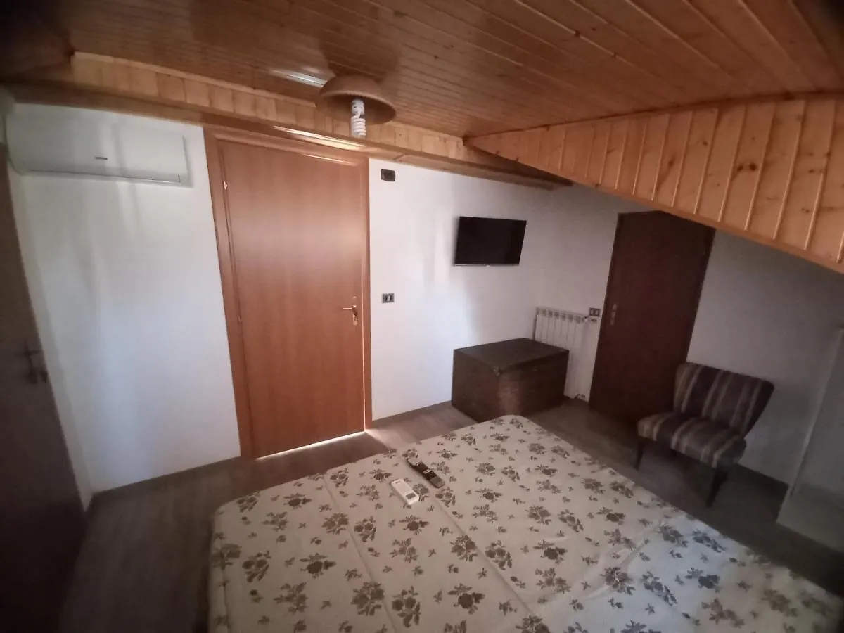 Bb Cesaro Mariolo House Hotel 0*,  Italy